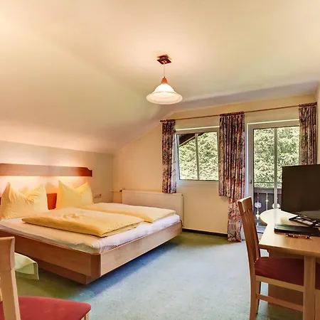 Bed & Breakfast Kramlhof - By Mynests Ramsau am Dachstein